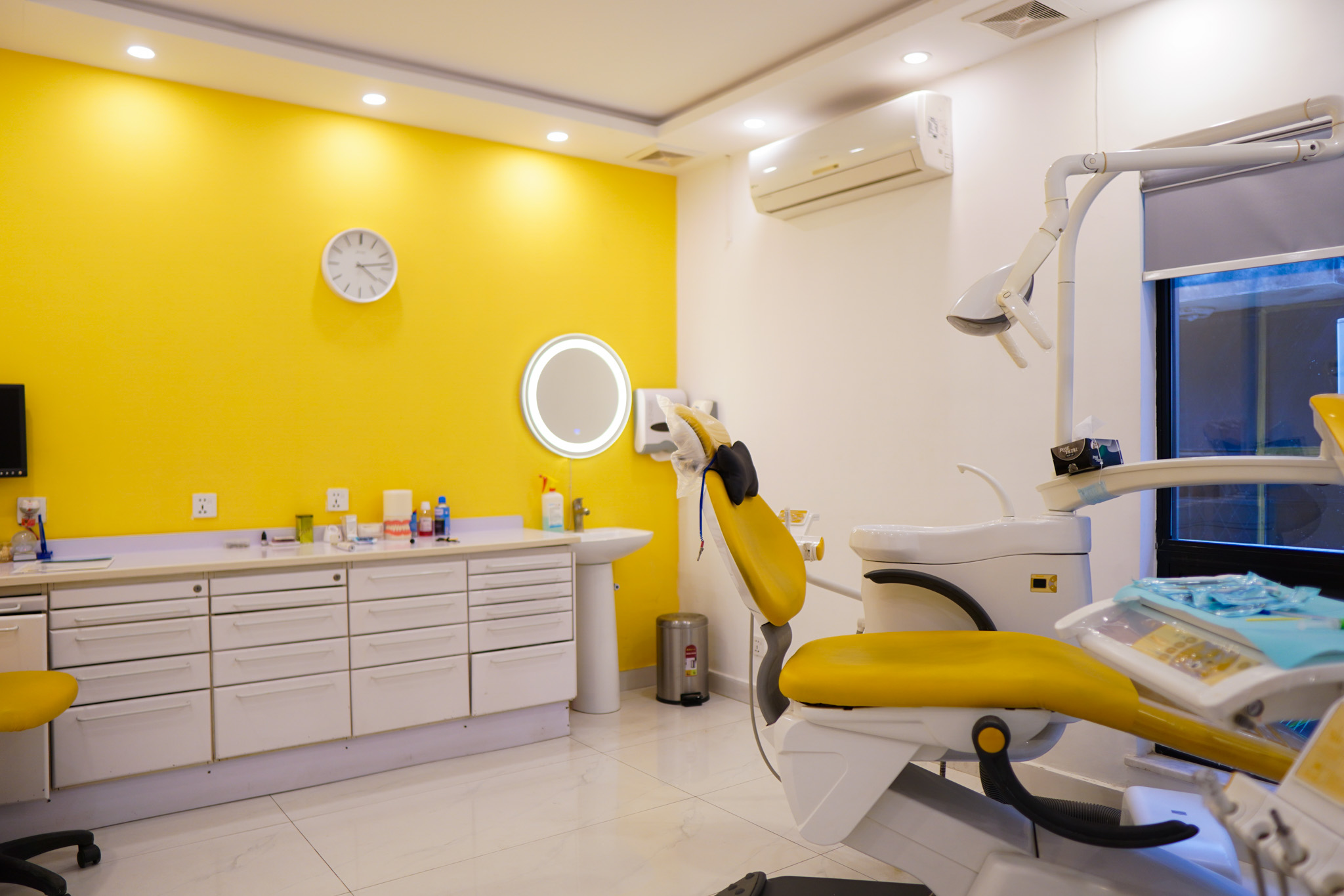 Dental Professionals clinic interior